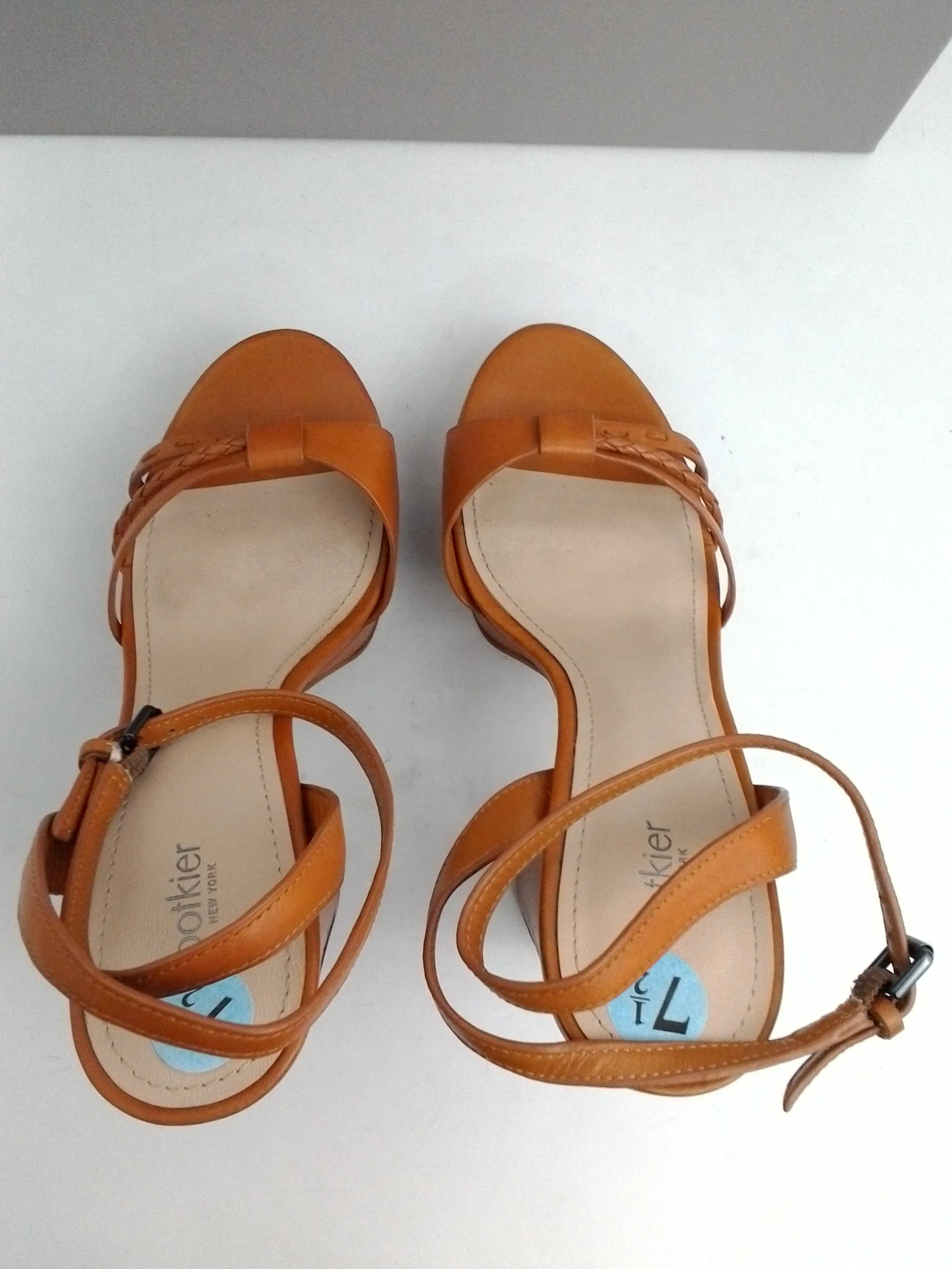 Botkier Women's Petra Whisky Platform Heeled Sandal Size 7.5