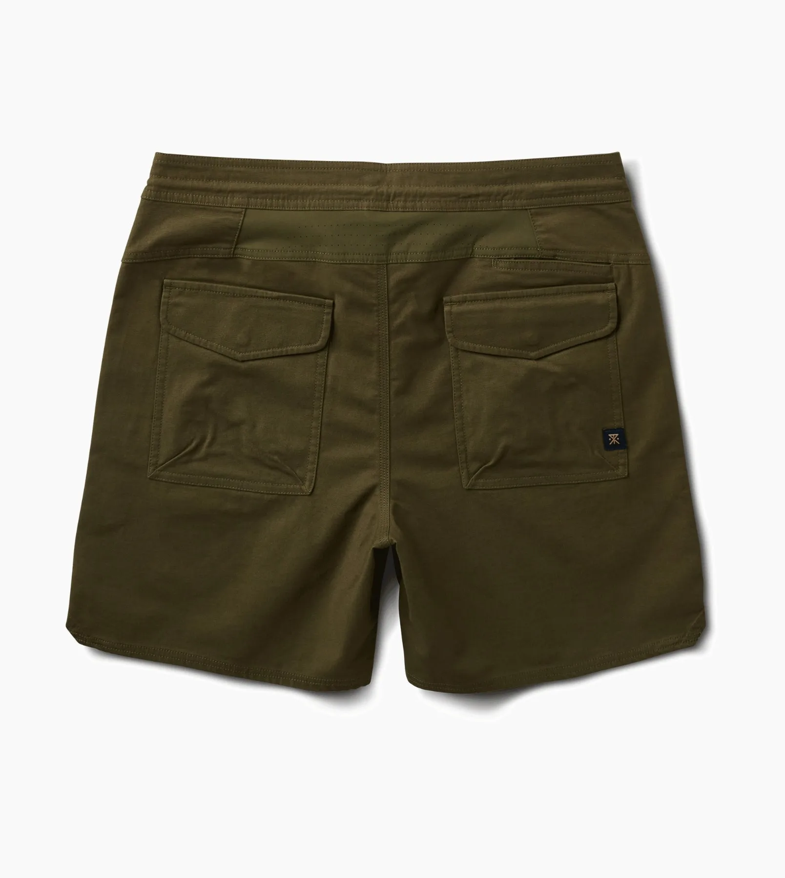 Layover Traveler Shorts 17"