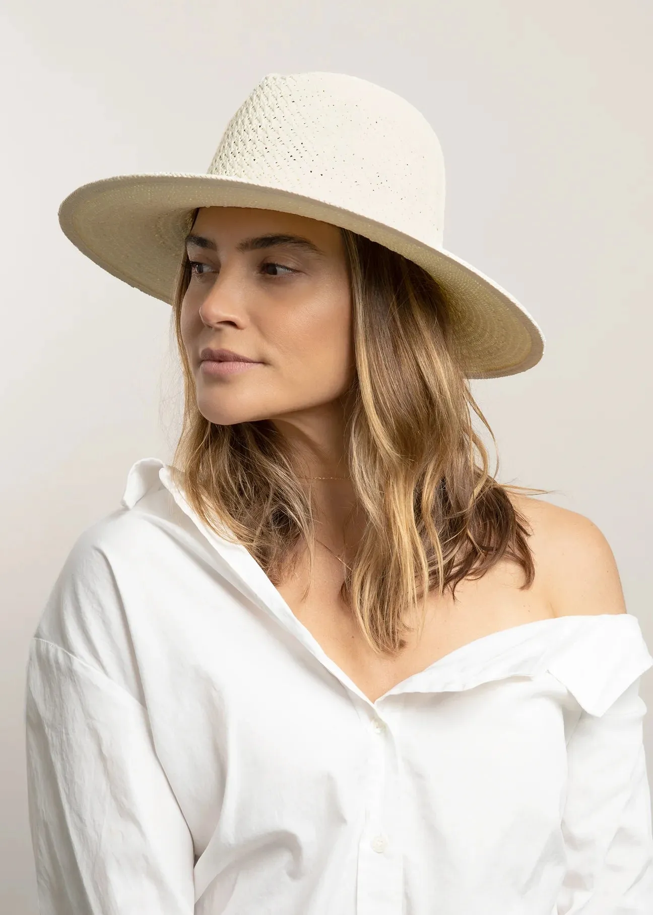 Luxe Vented Packable Hat - Bleach