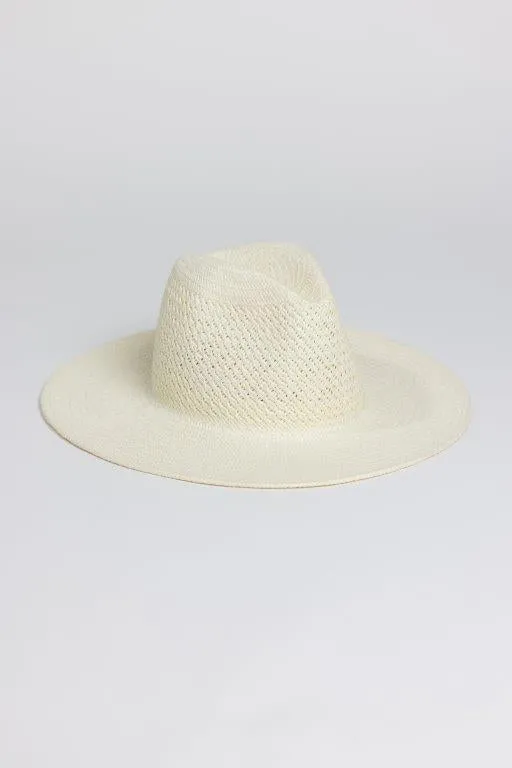 Luxe Vented Packable Hat - Bleach