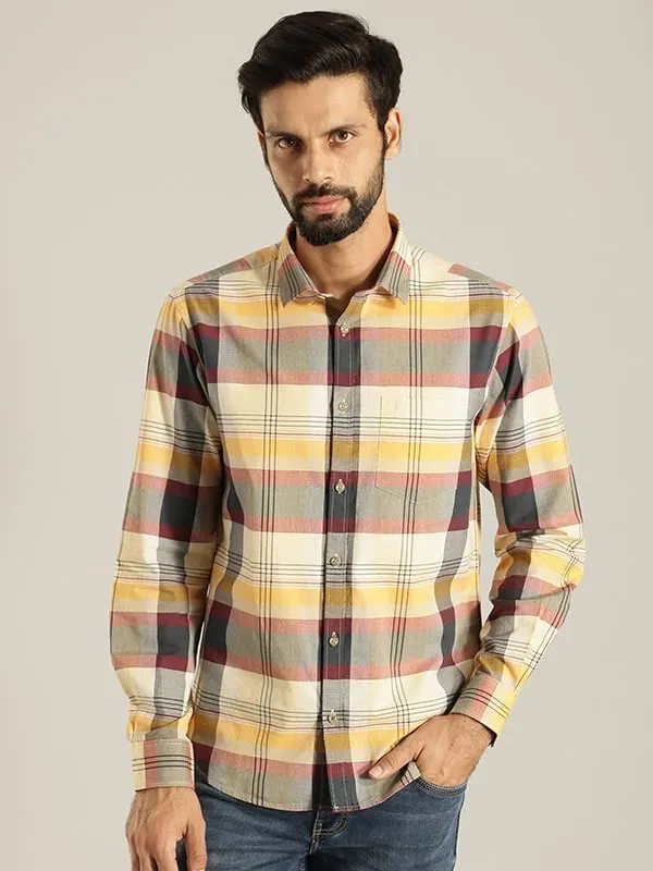 Men Checked Full Sleeve Cotton Shirt