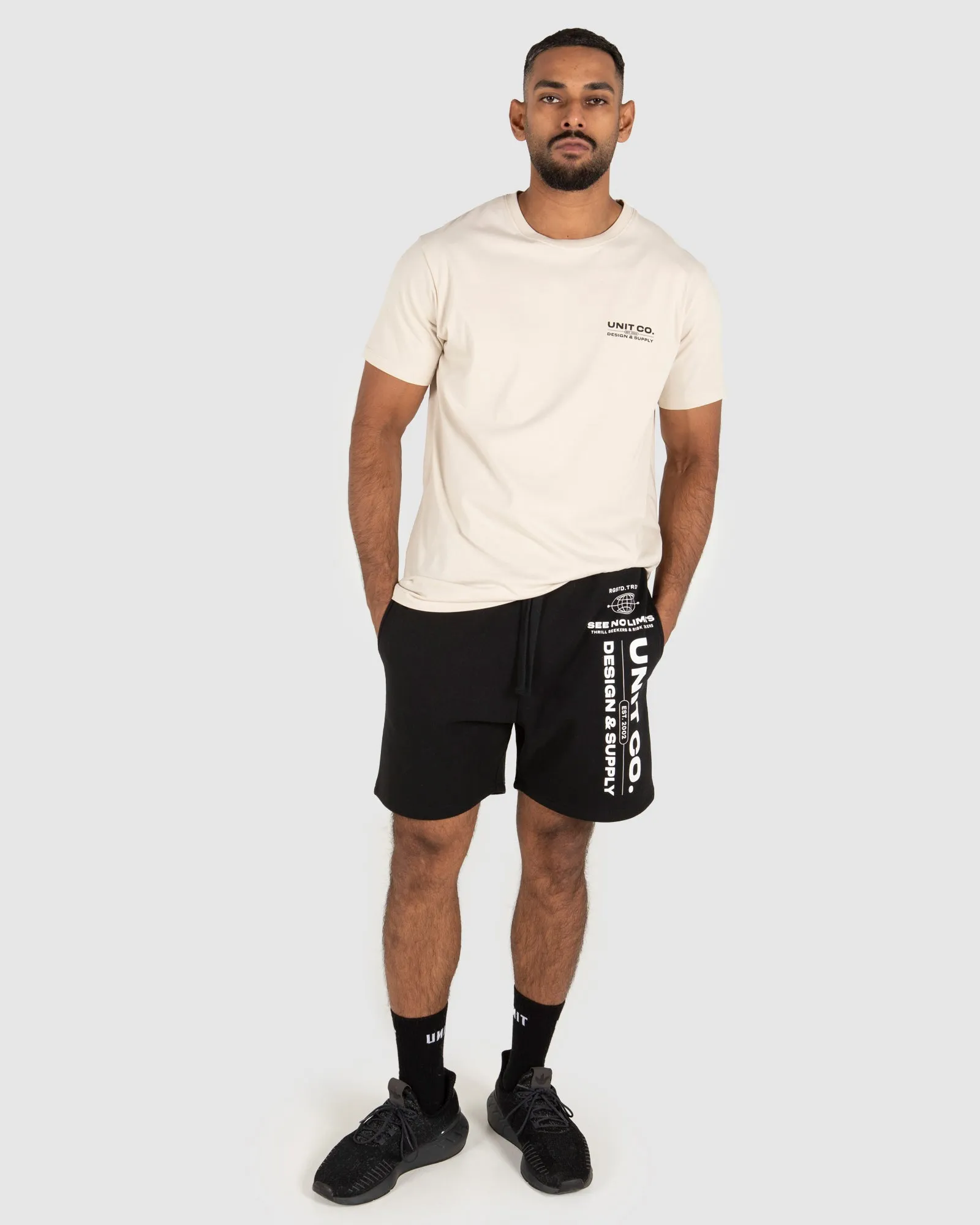 UNIT Mens Worldwide 19" Track Shorts